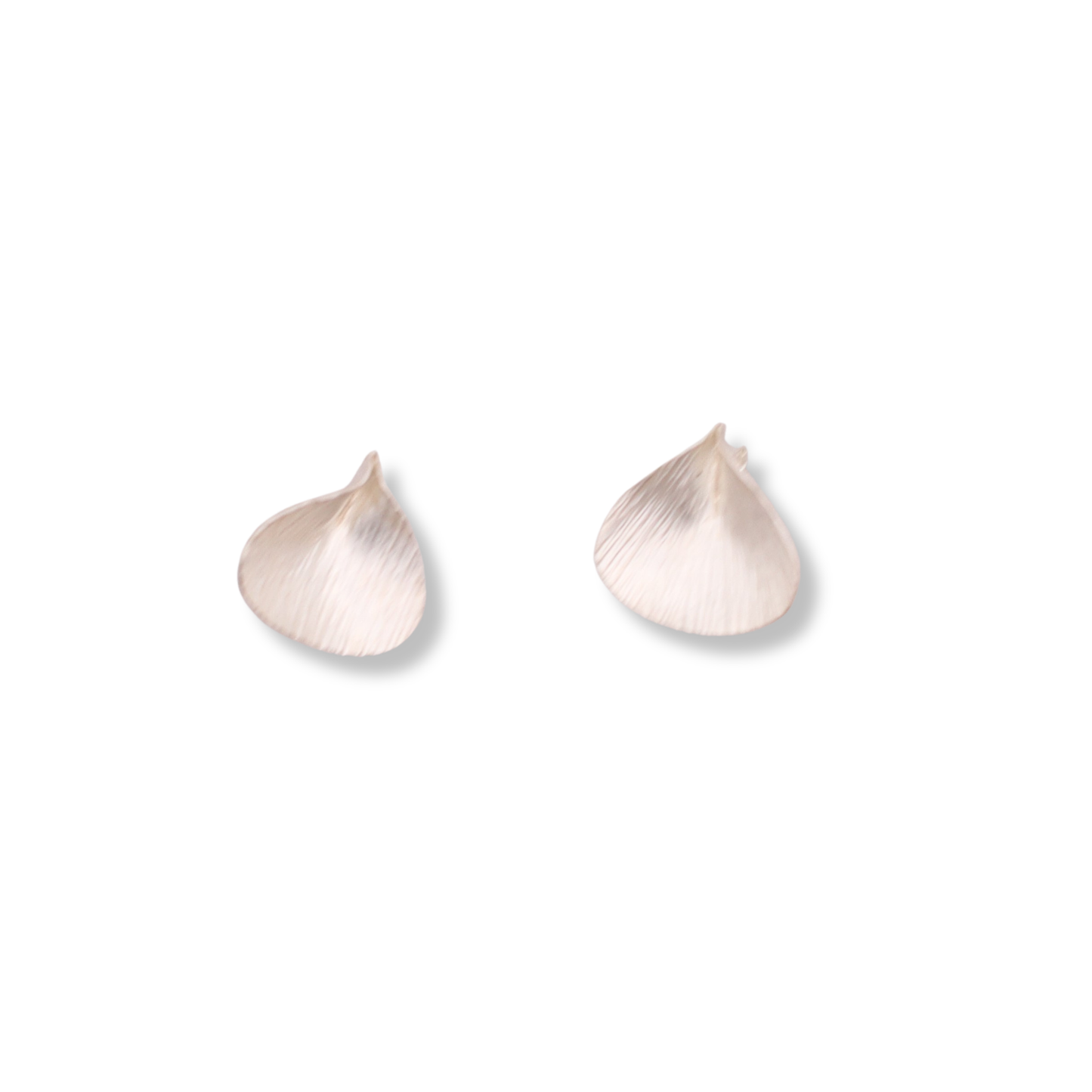 Mari Hirata Earrings | Flitter Studs Short