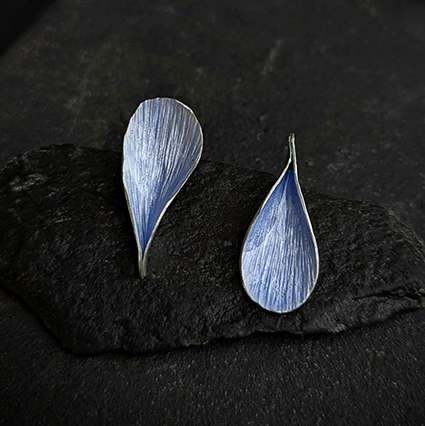 Mari Hirata Earrings | Asymmetrical Flitter Studs Long Baby Blue