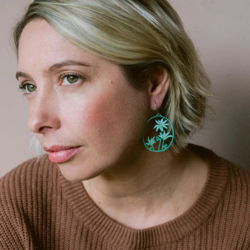 Denz Midi Flannel Flower Earrings | Green