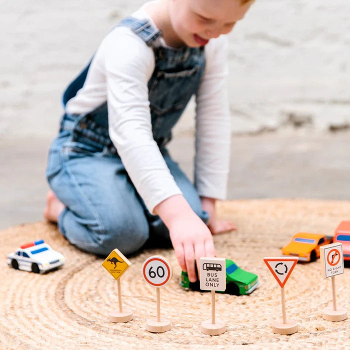 Make Me Iconic Wooden Toy | Aussie Road Signs