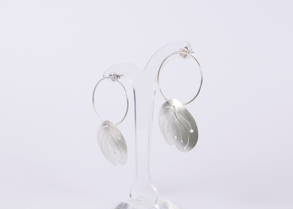 Mari Hirata Sterling Silver Swing Blossom Earrings - Plain Silver