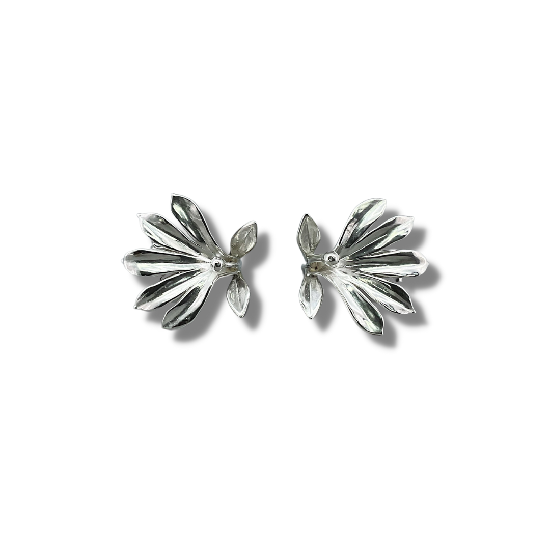 Jewellery by Xiao Earrings | Fan Flower Studs